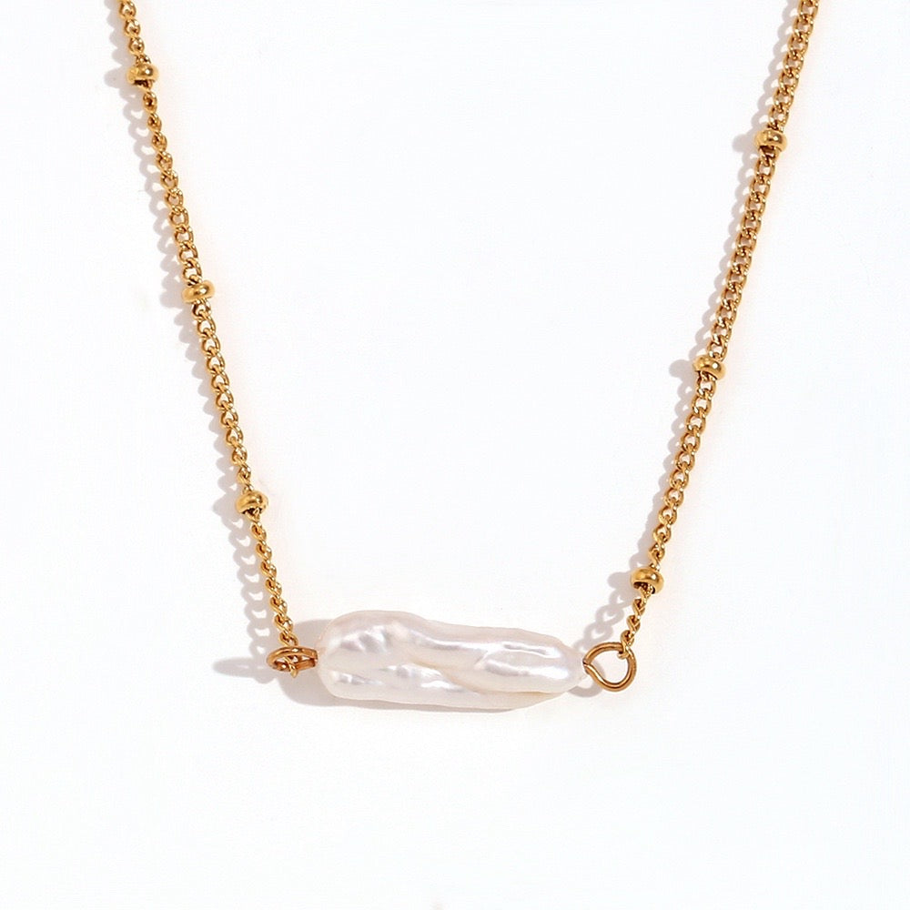 Éternel Pearl Bar Necklace – 316L Stainless Steel Gold