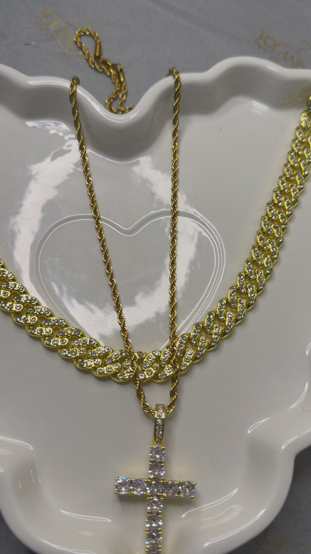 Lumière Royale Cross Layered Chain Set